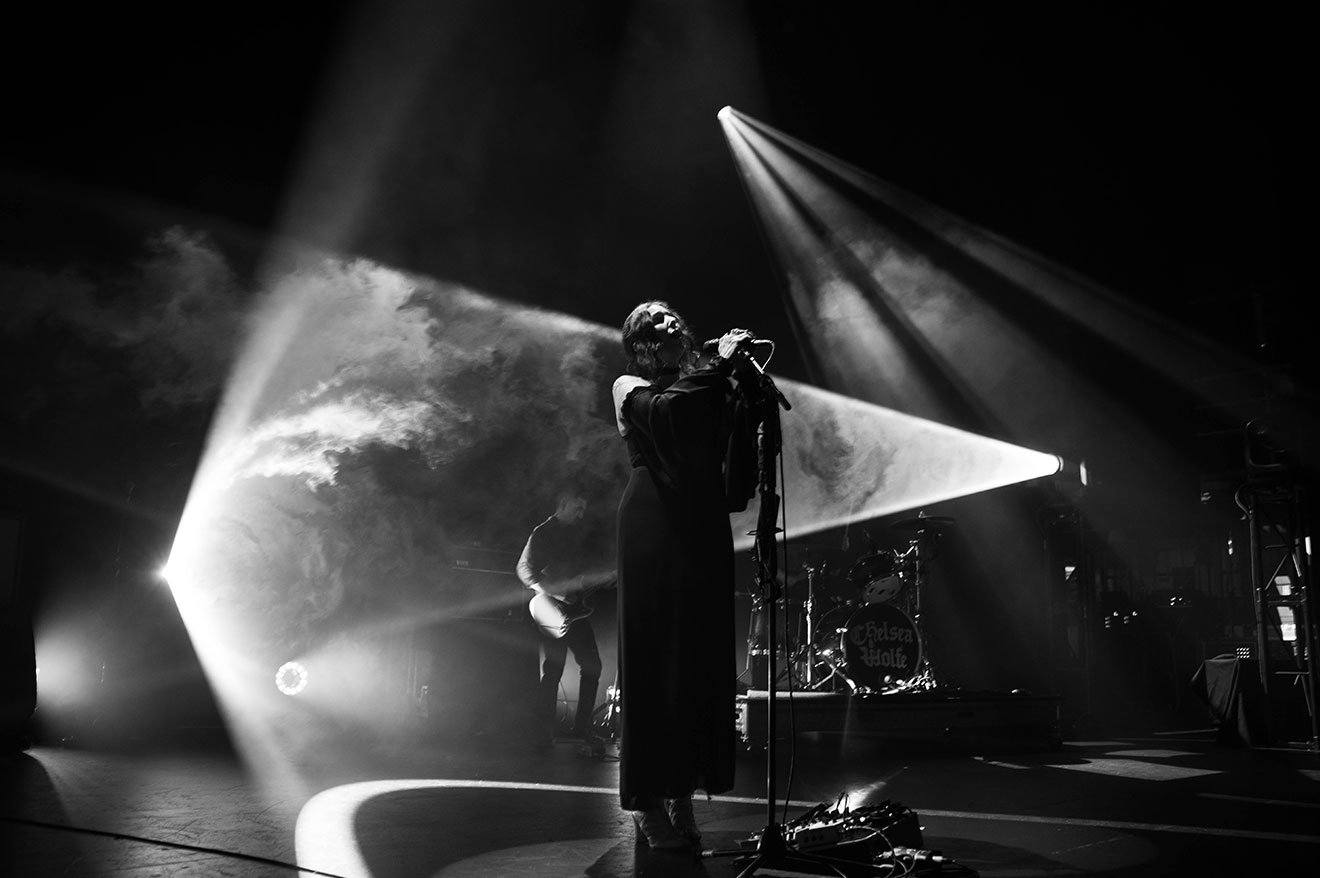 Chelsea Wolfe live in concert